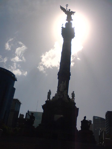Mexico DF statue that represents independence aureola de angel