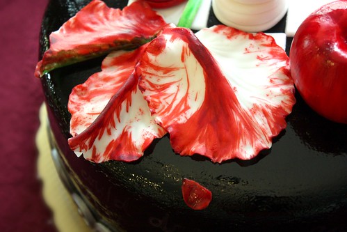 Twilight Cake - ruffled tulip