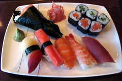 Omi sushi combo