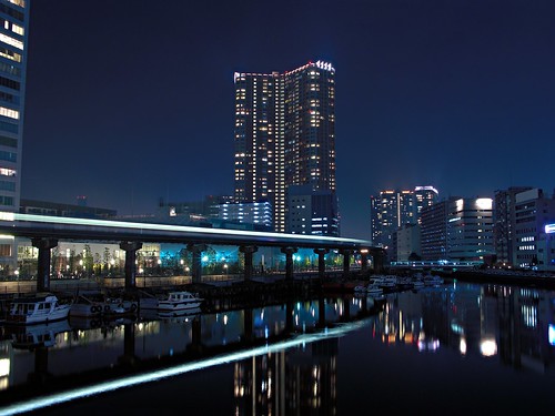 Tokyo Bay canal