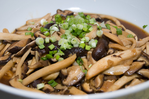 Mix Mushroom with Oyster Sauce