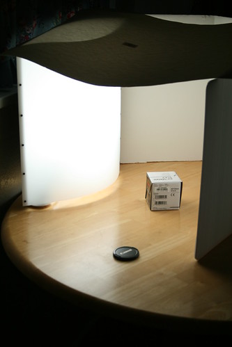 My impromptu light box