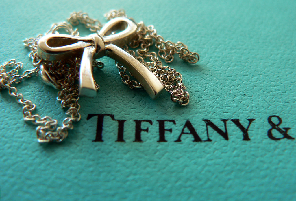 Tiffany Bow