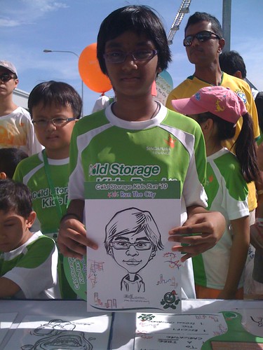 caricature live sketching for Cold Storage Kids Run 2010 - 9