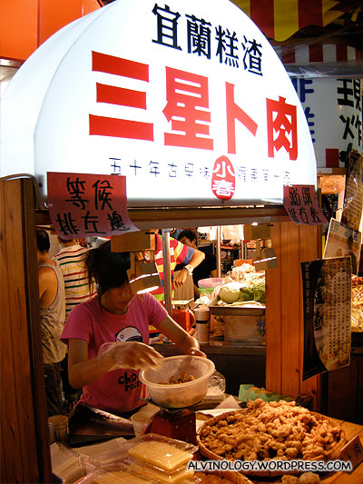 famous stall with very long queue