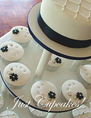 Wedding Cupcakes by Just Cupcakes!