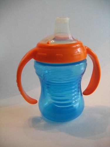 Munchkin brand sippy cup