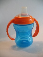Munchkin sippy cup