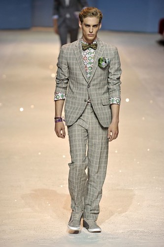 Jeremy Dufour356_SS10_Milan_Etro(first VIEW)