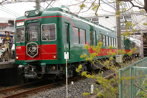 Nankai2200series(TENKUU) in Shirasagi,Sakai,Osaka,Japan 2009/4/26