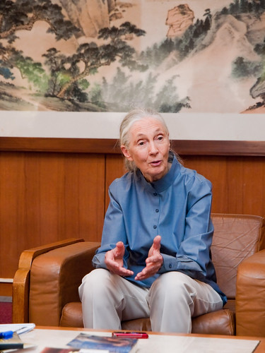 Dr. Jane Goodall Meeting Taipei European School Students 珍古德博士會見台北歐洲學校學生