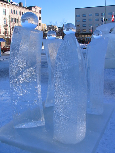 Ice pearls in Vaasa market square