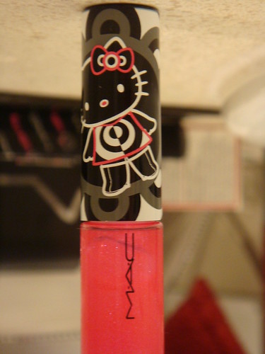 hello kitty cosmetics by Debs (ò‿ó)♪. Carcinogen Found in Popular Products