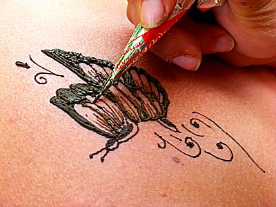 tattoo papillon. henna tattoo-butterfly design