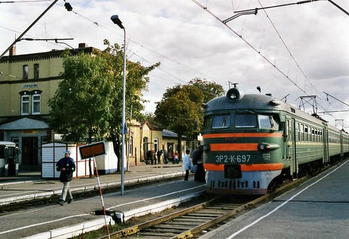 , Kaliningrad Oblast, Russia. Zelenogradsk station - Bahnhof Cranz,  3P2-K-697, Sept 2003 ©  Sludge G