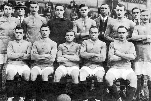 Manchester United 1919-1920 team photograph