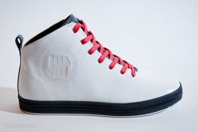 undefeated-gourmet-sneakers-1_400