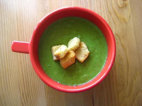 spinach and pea soup