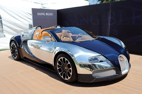 Bugatti Veyron Sang Bleu.jpg