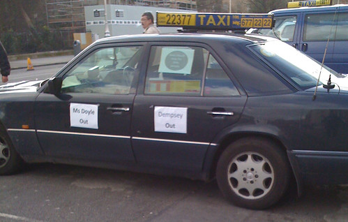 Dublin taxis in all-out strike