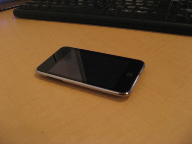 Ipod Touch 16gb 2nd Gen