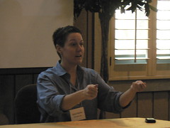 Sylvia Marino driving Edmunds.com community at the March 2009 Online Community Business Forum - Sonoma, CA