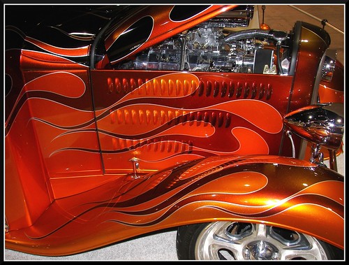Hot Rod Bus Super flames on a 1932 Ford Bus