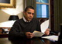 barack obama reading letter
