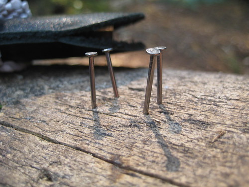 Fallkniven DC4 and Small Nails