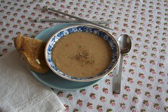 Knit–In Bean Soup