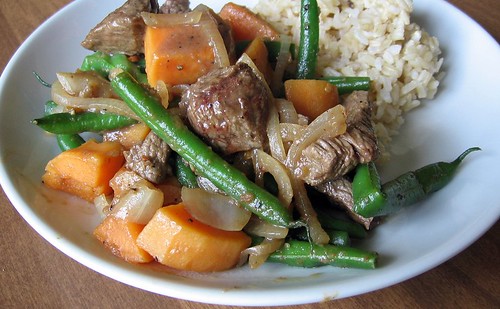 Beef Stir Fry with Sweet Potatoes and Green Beans