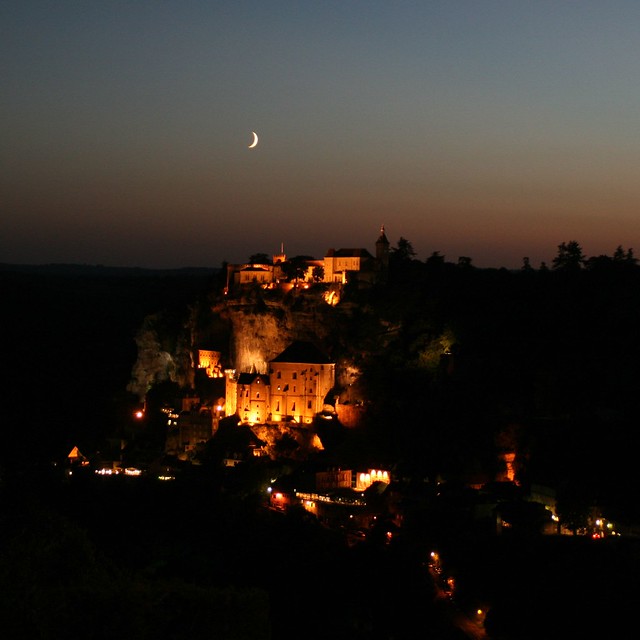 Rocamadour by night by JHK images