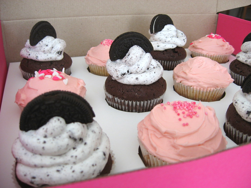 Oreo and Think Pink cupcakes