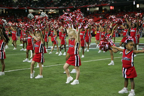Check out Atlanta Falcons Cheerleader Kelli on The Ryan Cameron Show on V103 