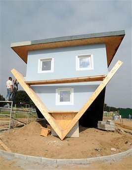 Alemania casa upside down