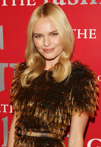 kate_bosworth_feathers3