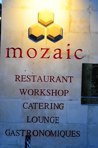 Mozaic's Signage