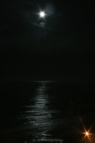 Late night moon
