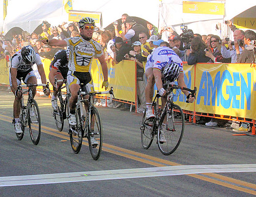 Mark Cavendish & Tom Boonen cross the finish in Clovis Amgen Tour of California