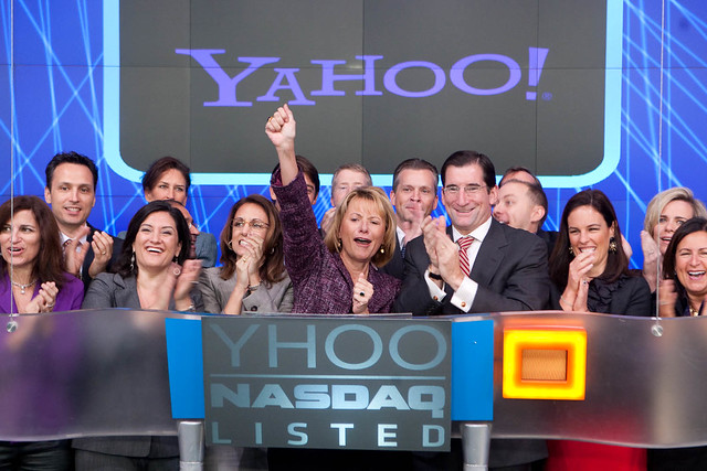 Yahoo! opens NASDAQ