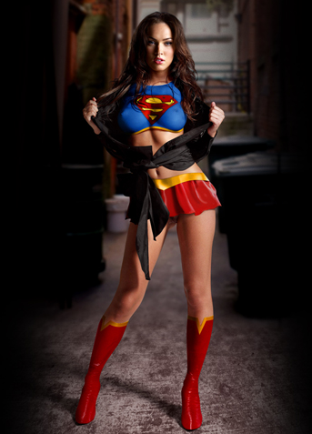 3962564806 c1bc5a5110 o Megan Fox Supergirl Photo... Hot Stuff