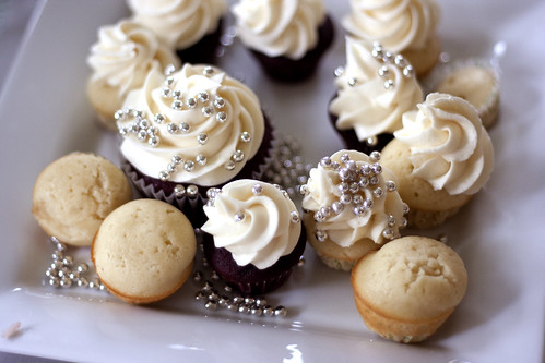 sparkling cupcakes