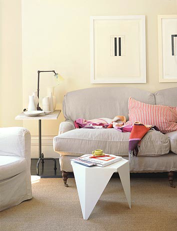 Warm, modern living room: Noguchi 'Prismatic' side table