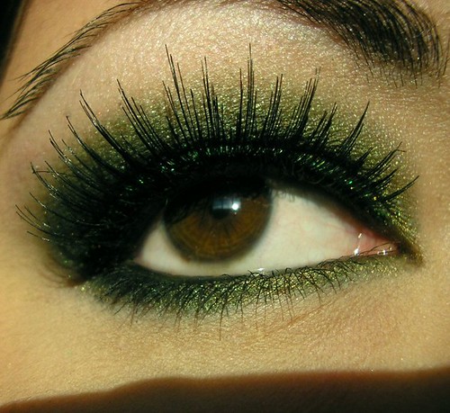 smokey green eye makeup. Smoky Green Eyeshadow
