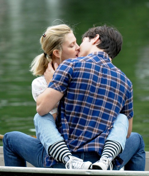 kiss Justin Long Drew Barrymore