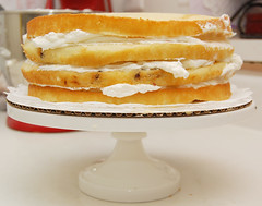 layers on cake stand