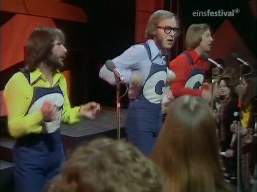 Top of the Pops (20th March 1975) [TVRip (XviD)] preview 2