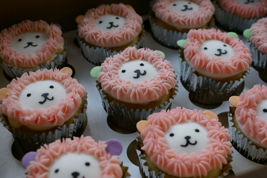 Mini Gang Of Pink Lion Cupcakes!