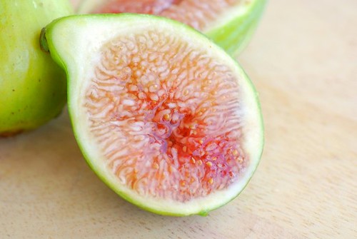 fresh calimyrna figs