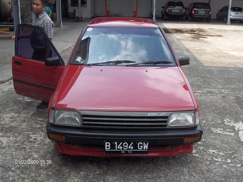 Toyota Starlet '86 with single stage red paint - Car Care Forums: Meguiar's 